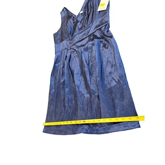 Calvin Klein Women's Grey Taffeta Empire Waist Pleated Dress - Picture 3 of 7